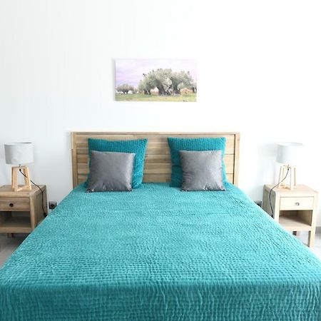 Chambre D'Hotes Du Charme Provencal Sénas Exteriör bild